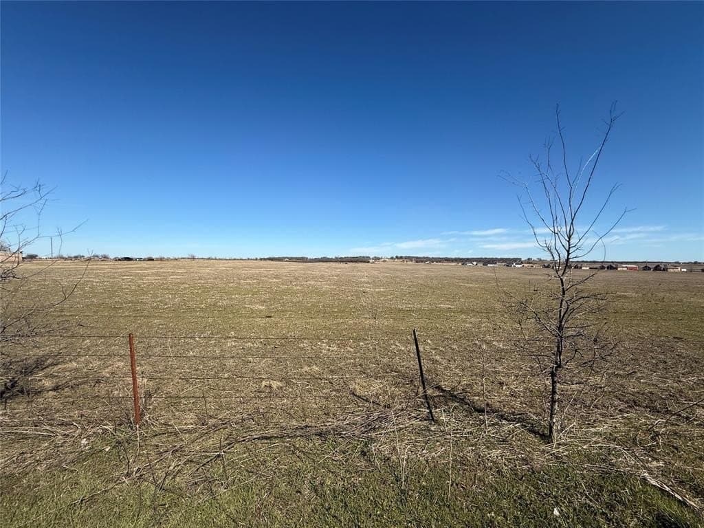 11.1 acres in Johnson County gallery image 4