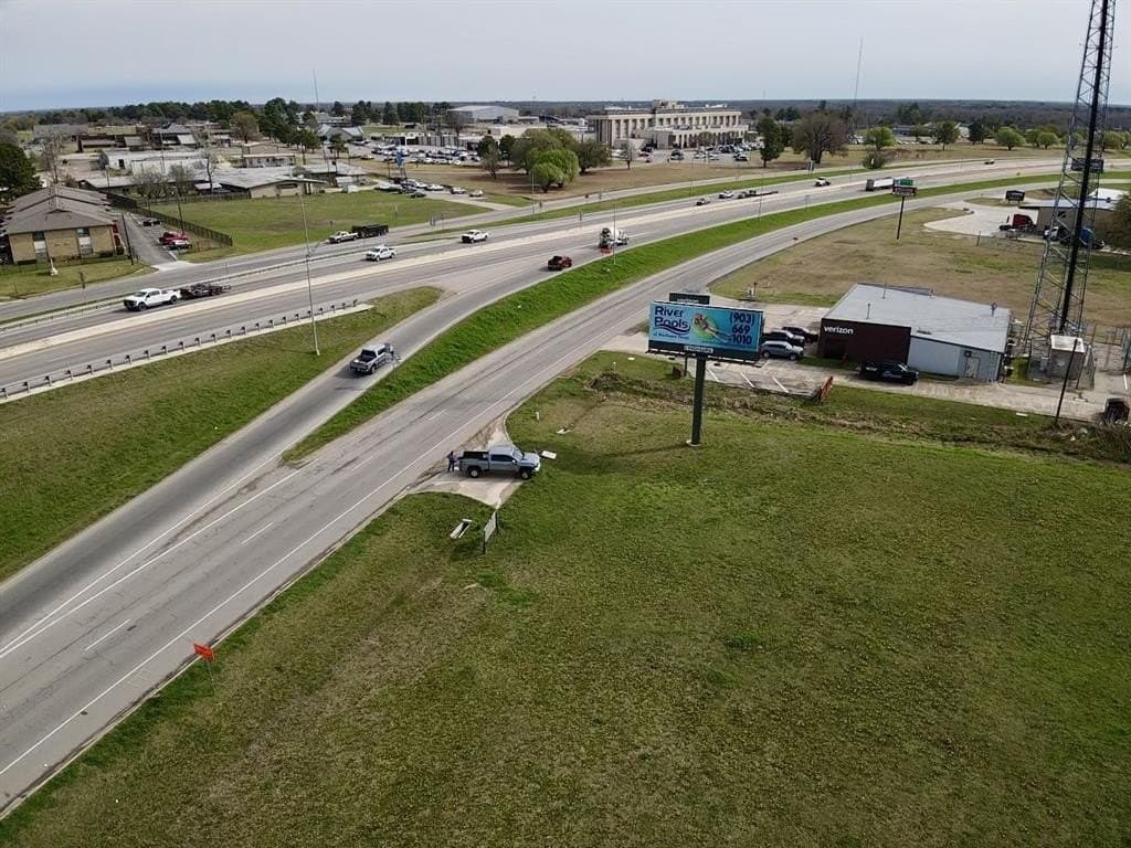 6.01 acres in Lamar County