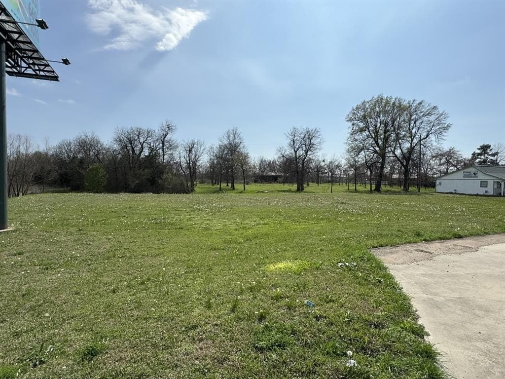 6.01 acres in Lamar County gallery image 4