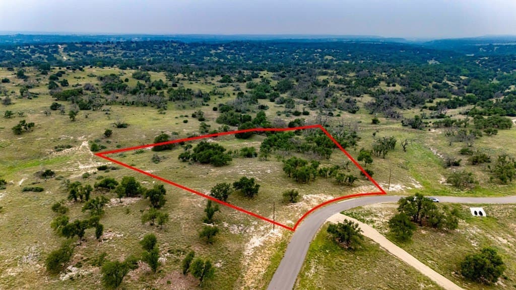 3.37 acres in Gillespie County gallery image 2