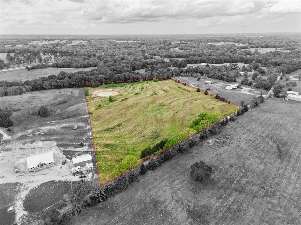 12 acres in Van Zandt County