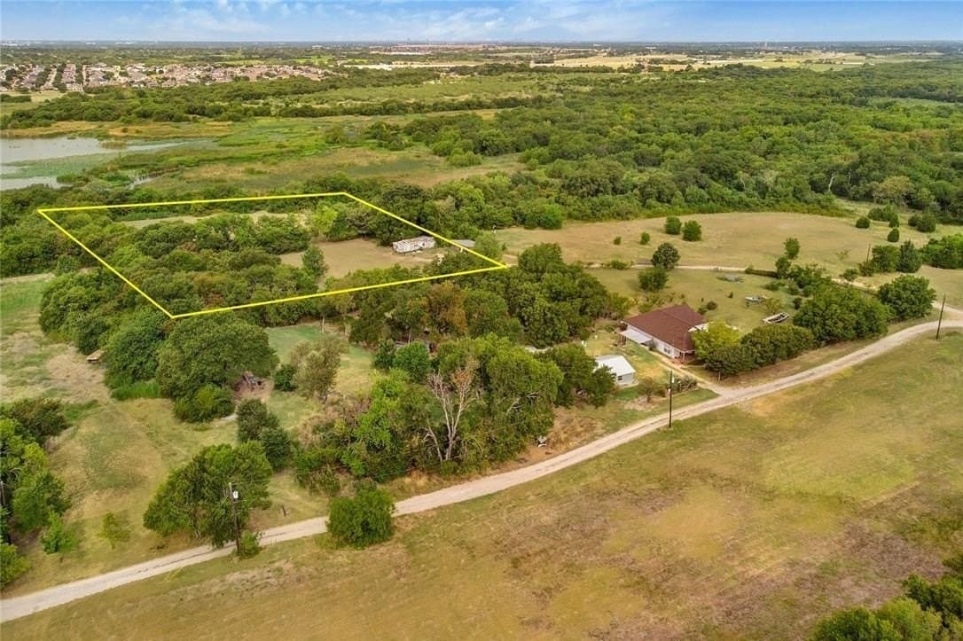 2.07 acres in Dallas County gallery image 3
