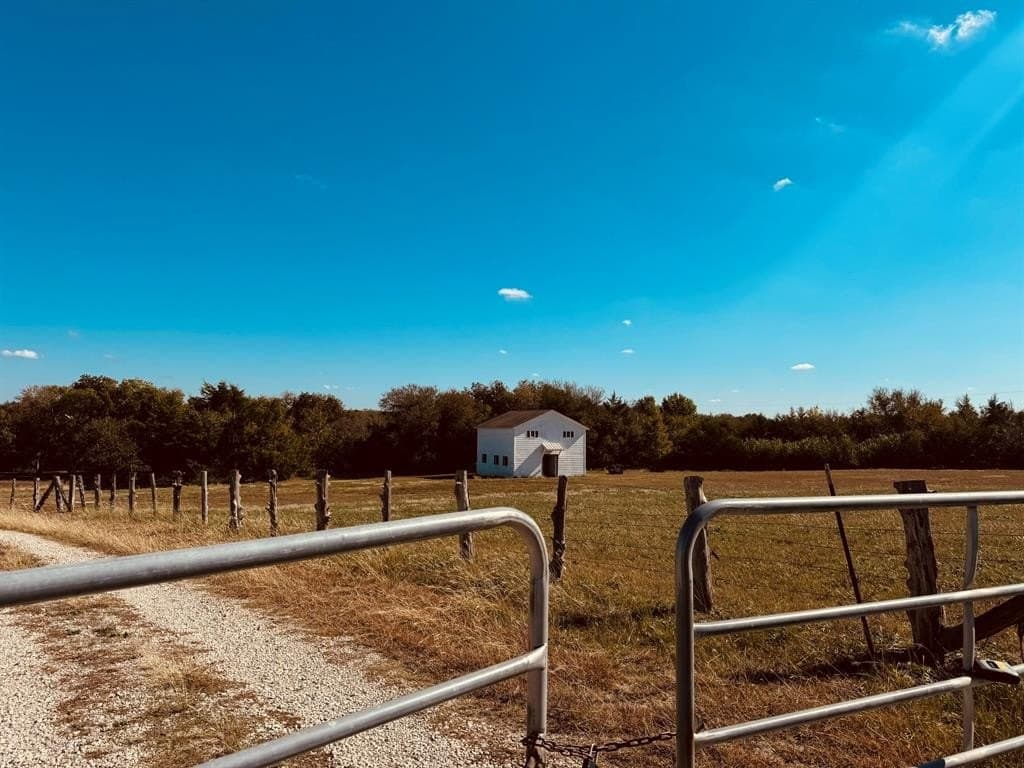 11.37 acres in Fannin County gallery image 3