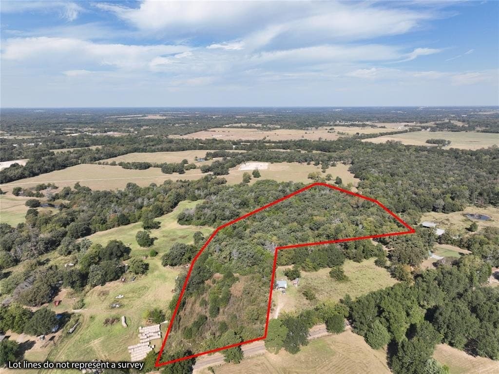 9.2 acres in Freestone County