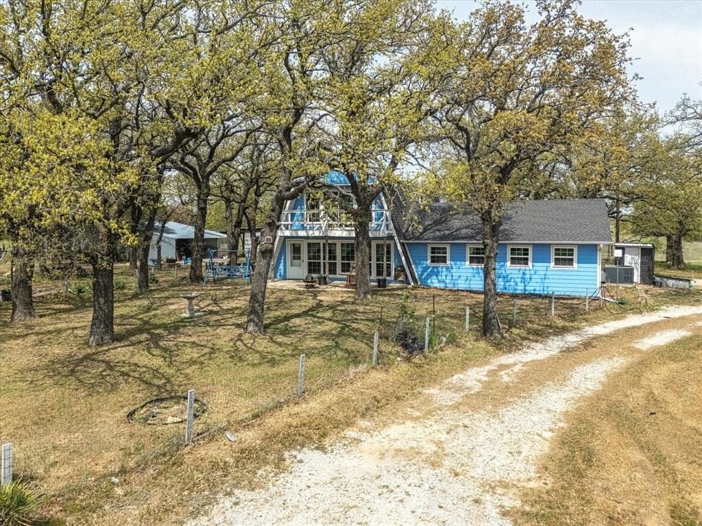 11.9 acres in Wise County