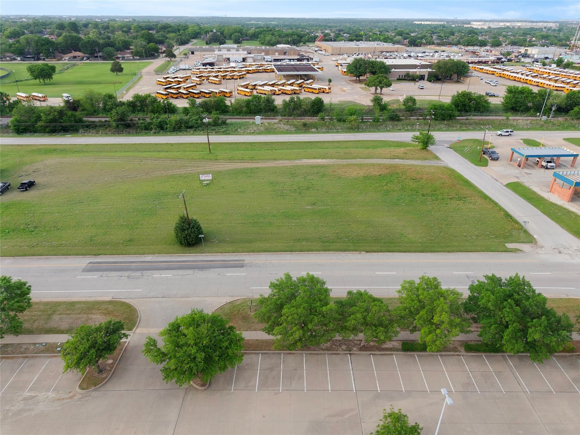1.22 acres in Dallas County gallery image 3