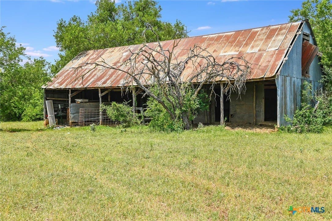 57.11 acres in Hays County - photo 29