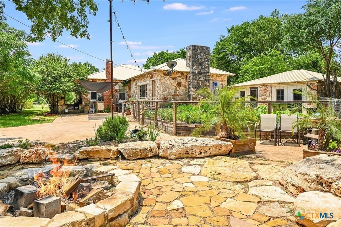 57.11 acres in Hays County - photo 7