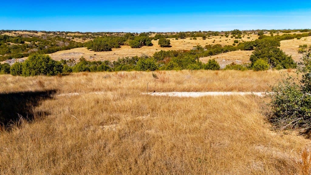 7.55 acres in Gillespie County gallery image 2