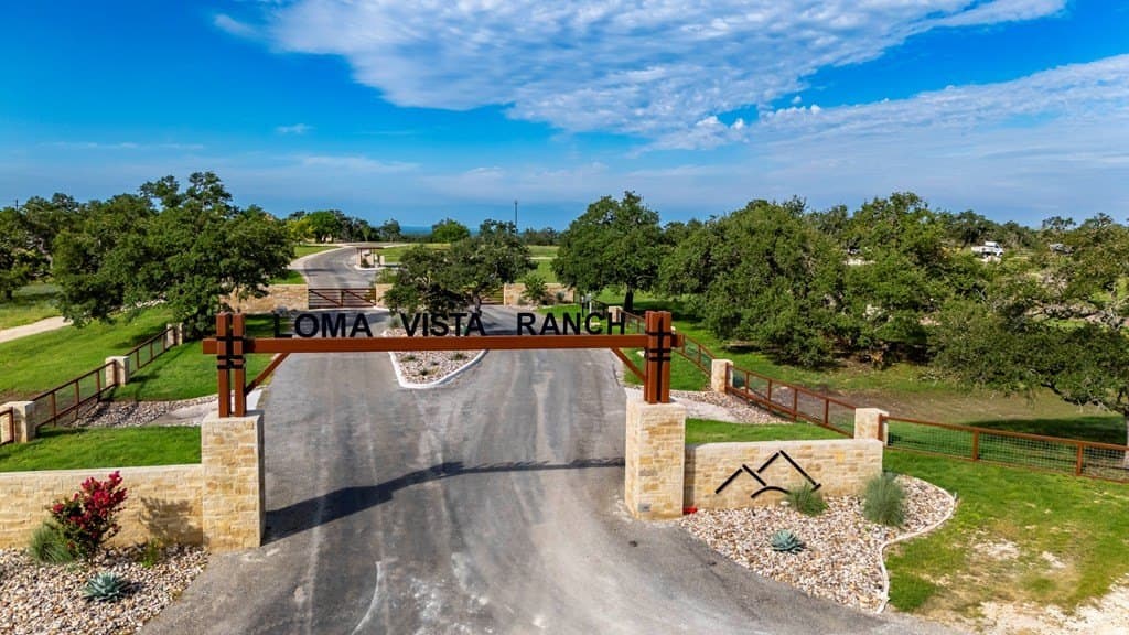 7.55 acres in Gillespie County - photo 31