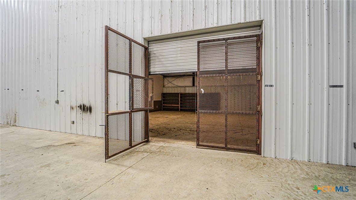 29.33 acres in Victoria County - photo 31