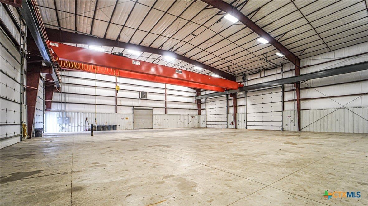 29.33 acres in Victoria County - photo 30