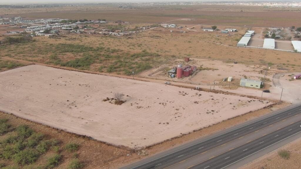 5 acres in Midland County - photo 4