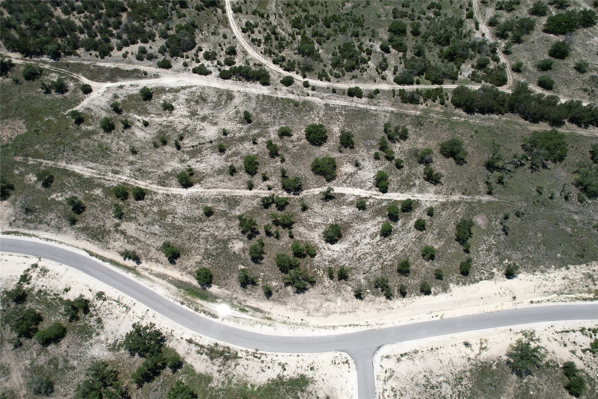 5.63 acres in Kerr County gallery image 3