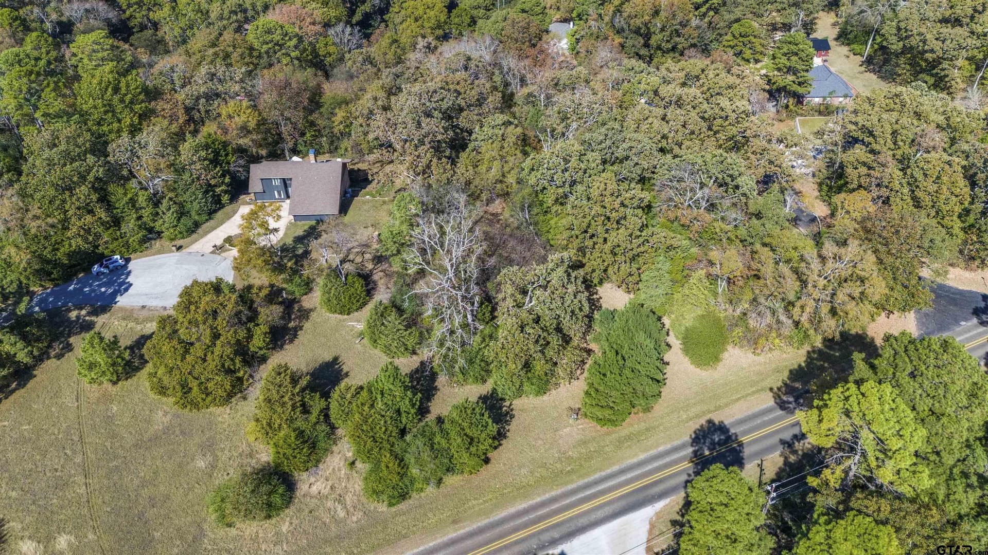 0.6 acres in Smith County gallery image 4