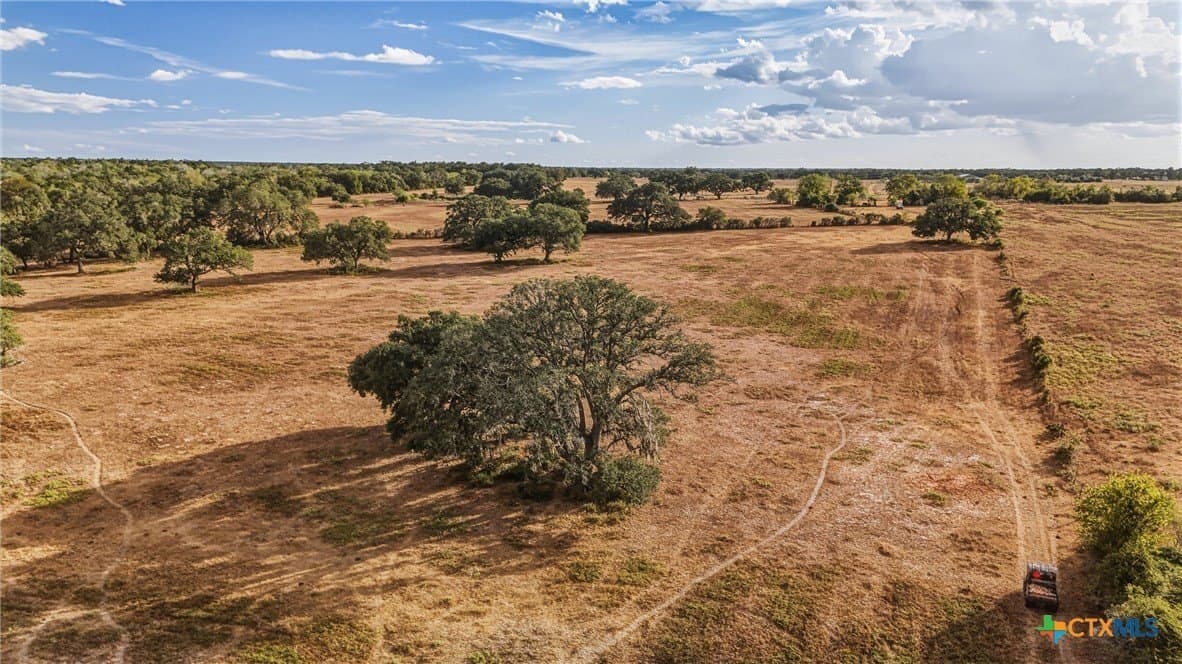 100.6 acres in DeWitt County - photo 30