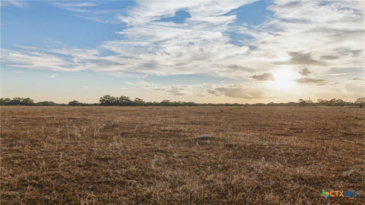 100.6 acres in DeWitt County - photo 32