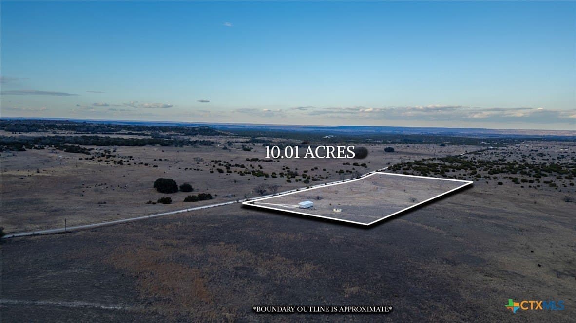 10.01 acres in Lampasas County gallery image 2