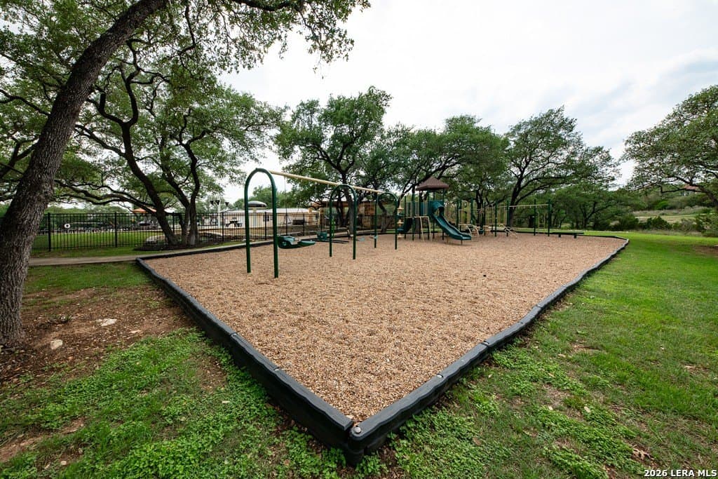 1.09 acres in Comal County - photo 17