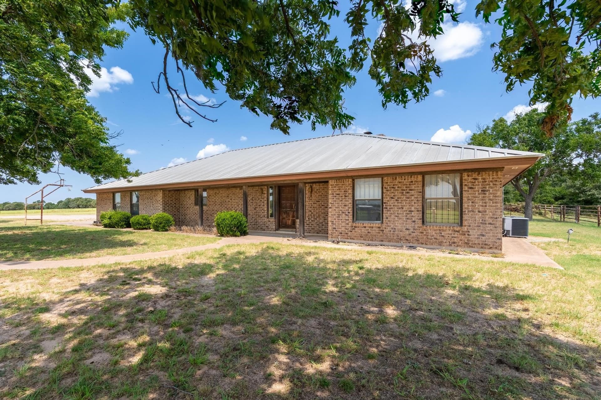 10 acres in Callahan County - photo 6