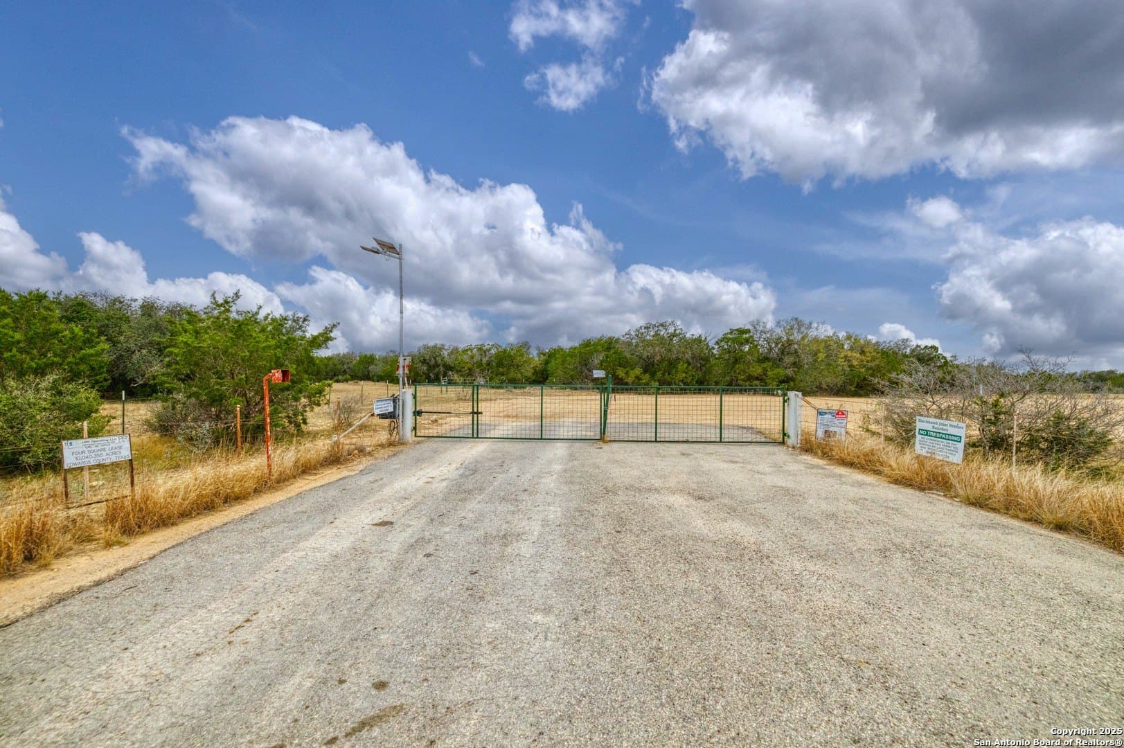 73.84 acres in Edwards County - photo 34