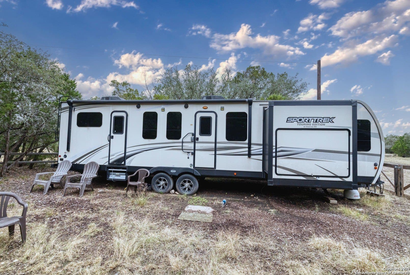 73.84 acres in Edwards County - photo 15