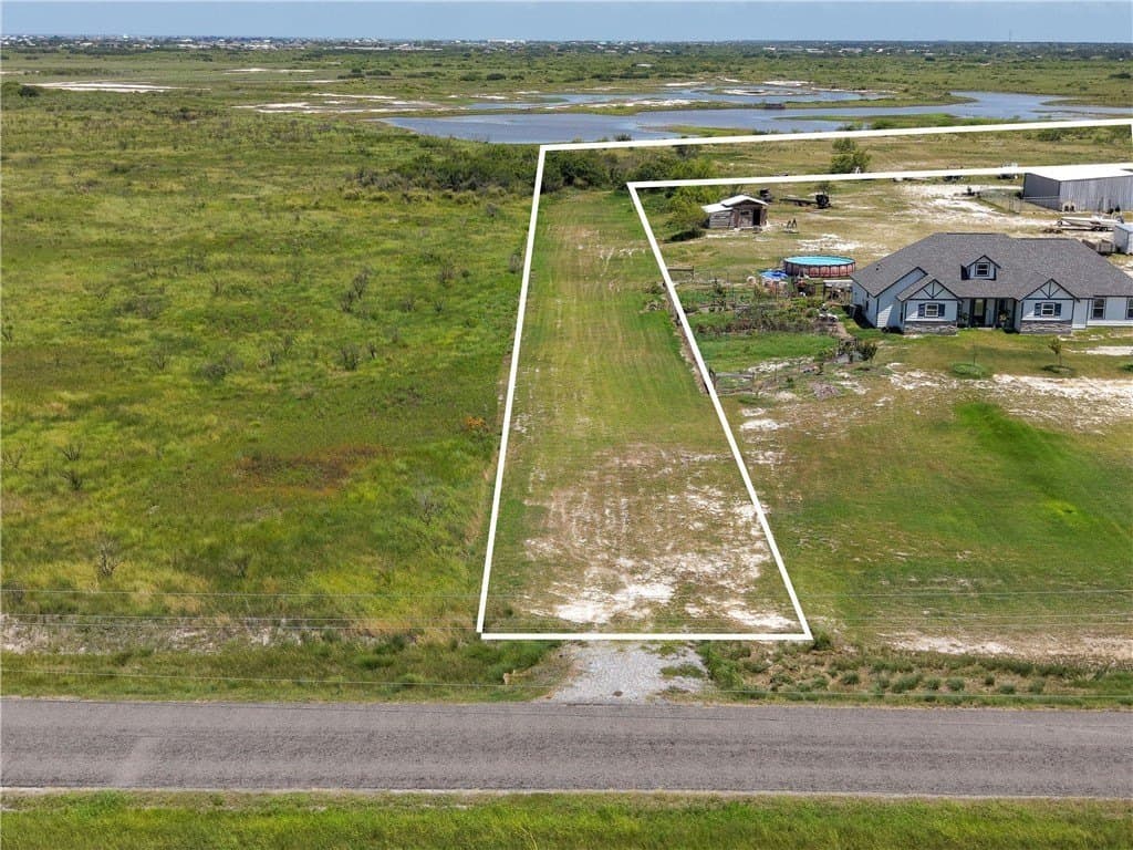 10 acres in Aransas County - photo 2