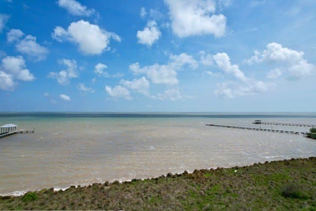 0.23 acres in Palacios Area County gallery image 2