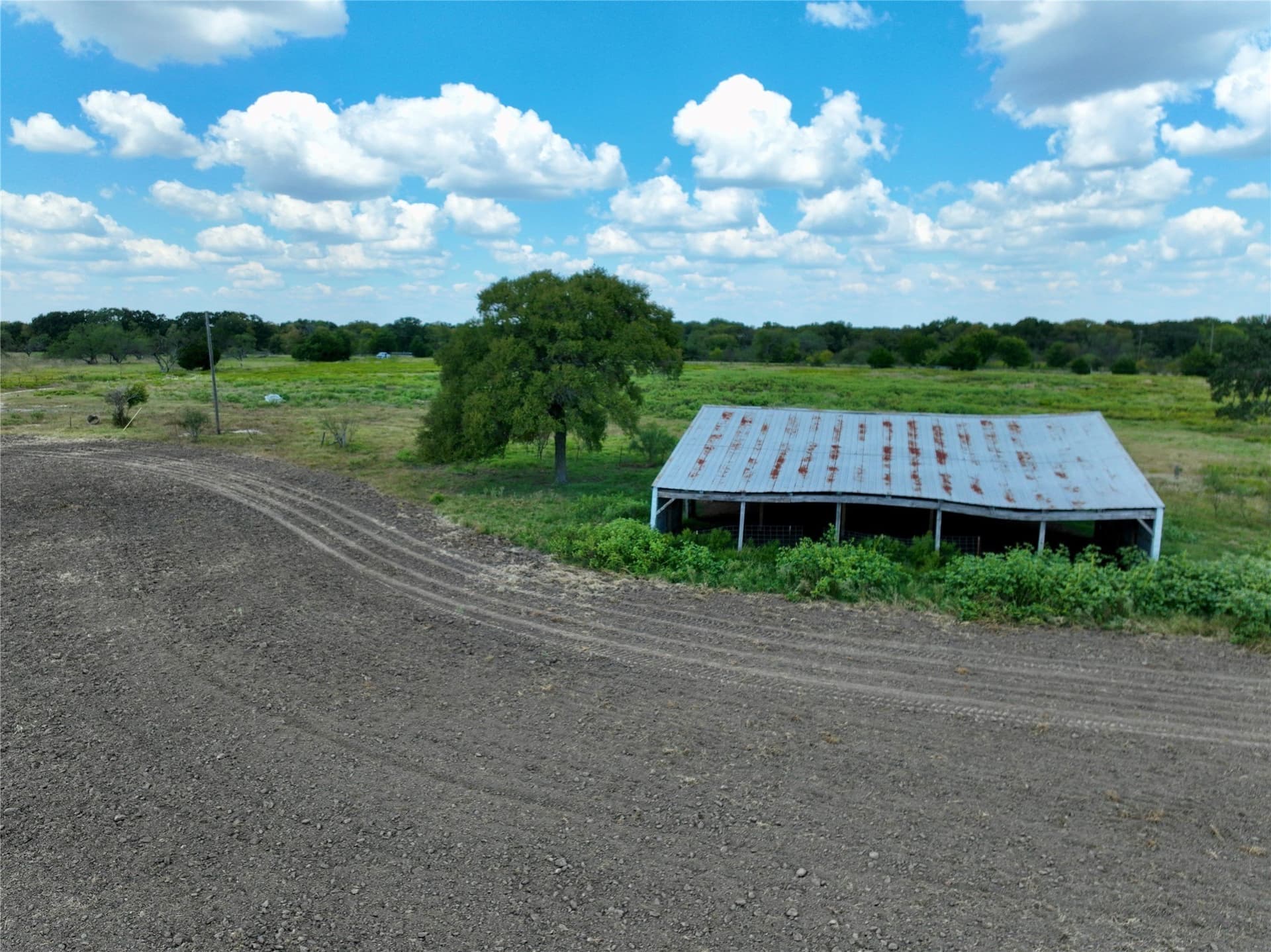 204.76 acres in Navarro County - photo 11