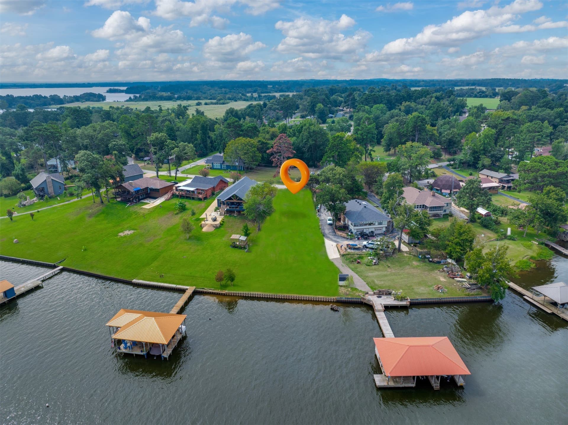 0.25 acres in Henderson County