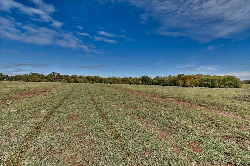 226.87 acres in AUSTIN County - photo 11