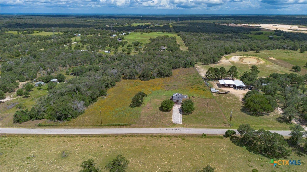 10.37 acres in Wilson County featured view