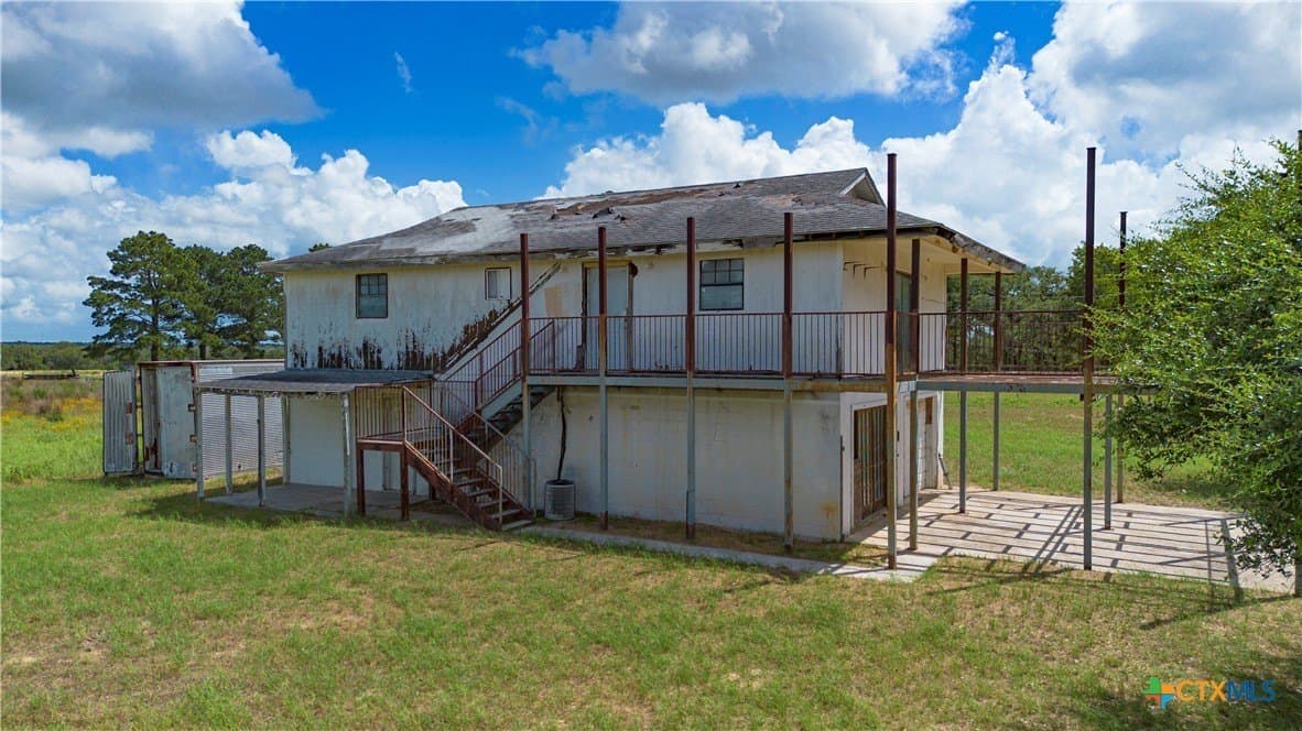 10.37 acres in Wilson County - photo 9