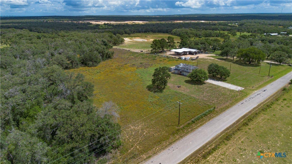 10.37 acres in Wilson County gallery image 3