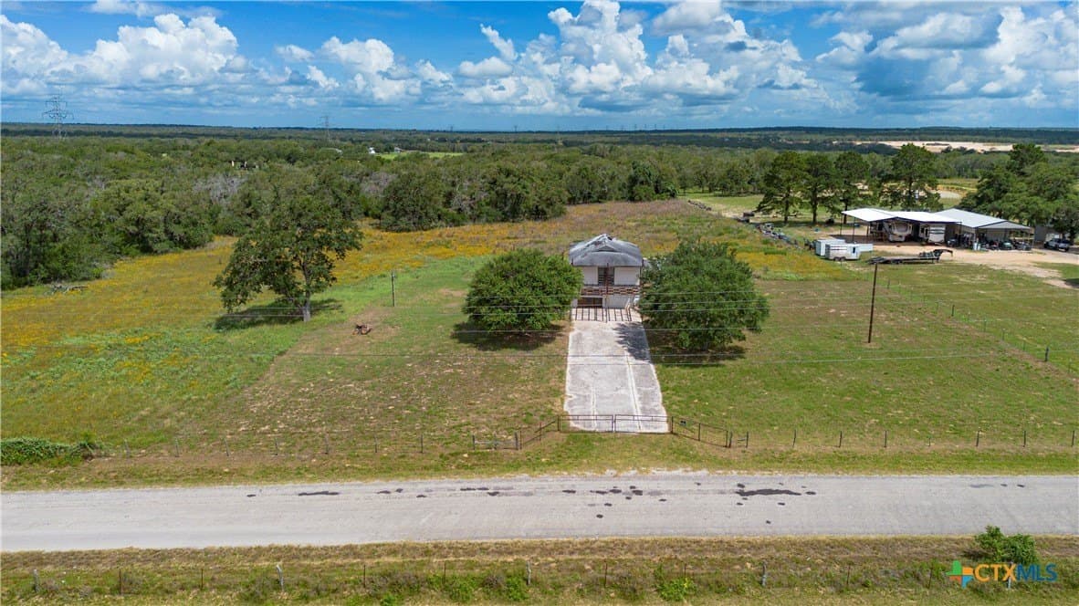 10.37 acres in Wilson County - photo 6