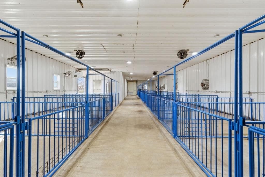 7.81 acres in Parker County gallery image 4