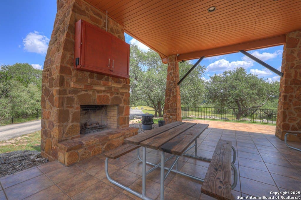 4.2 acres in Comal County - photo 25