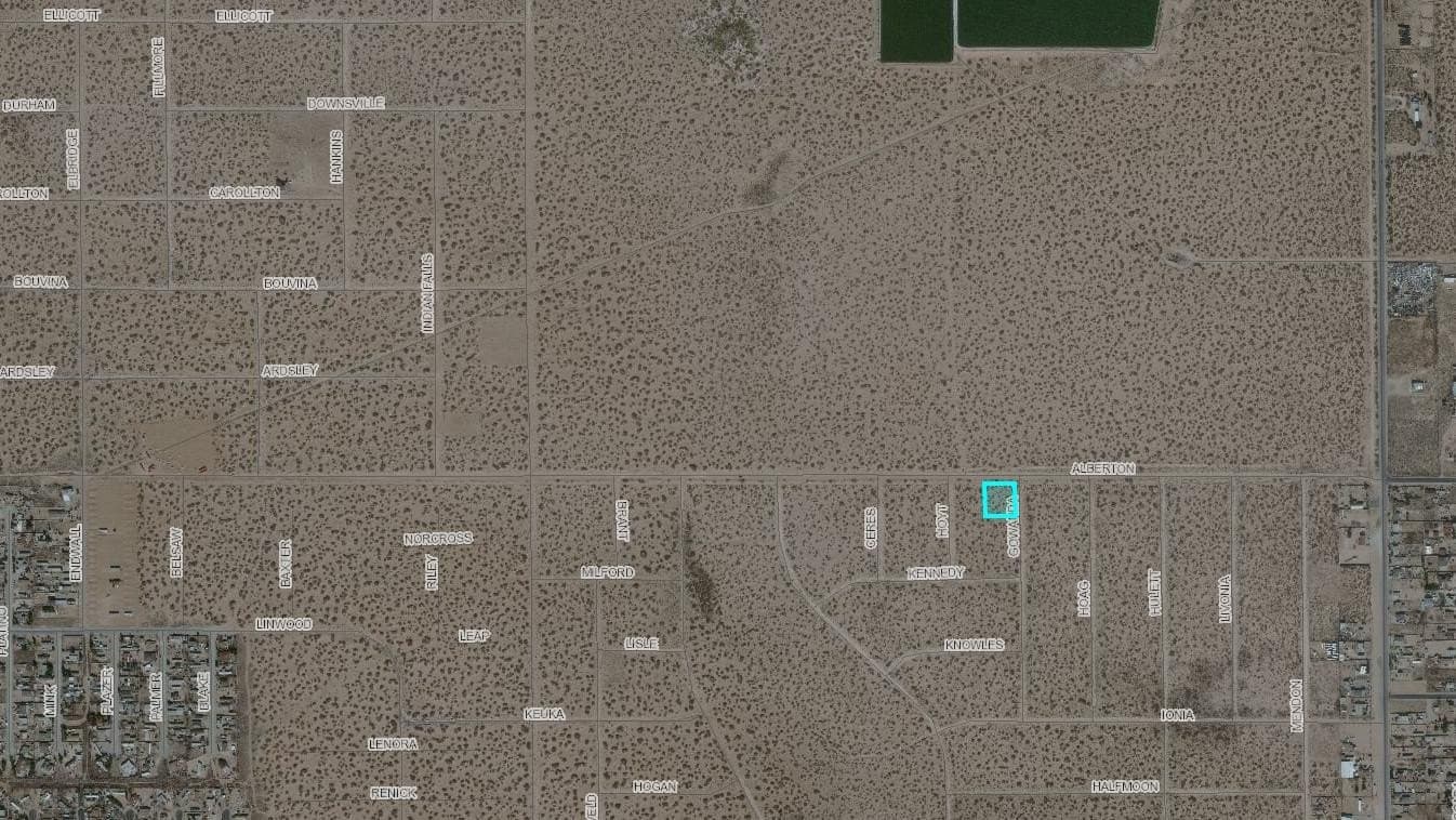 0.85 acres in El Paso County - photo 4