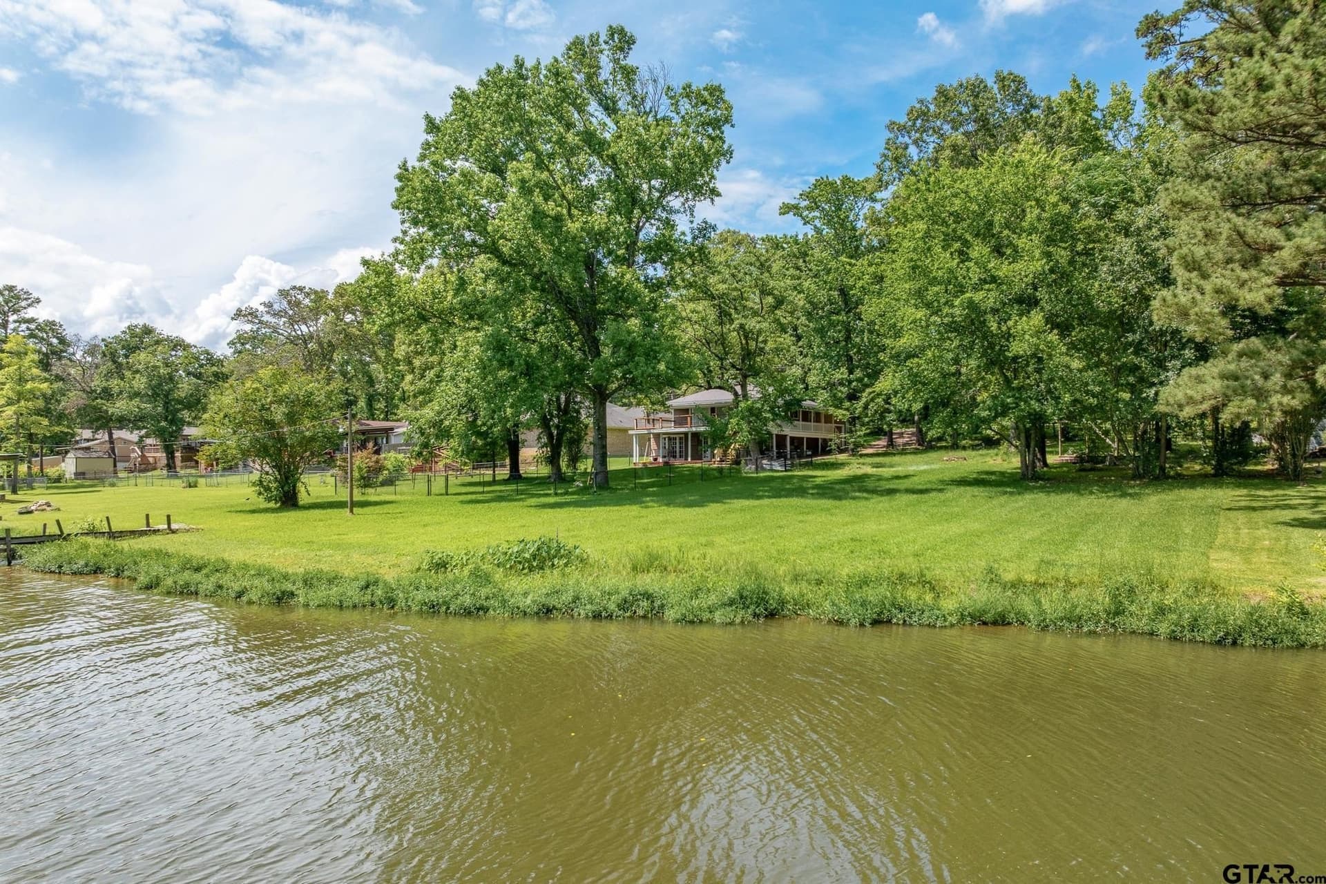 0.5 acres in Smith County - photo 20