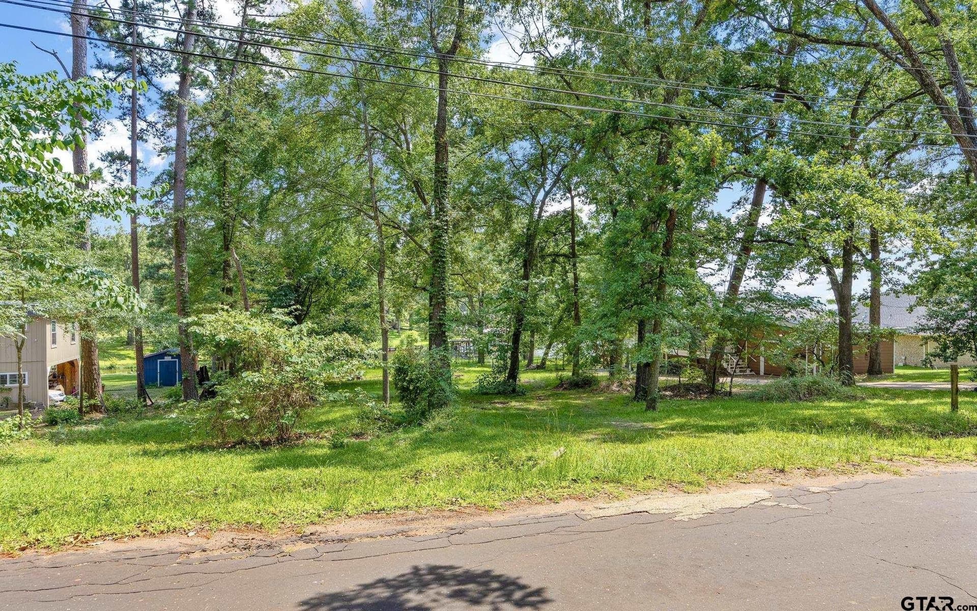 0.5 acres in Smith County - photo 21
