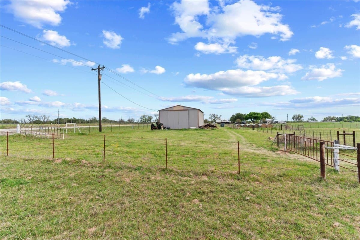 18.46 acres in Parker County - photo 19