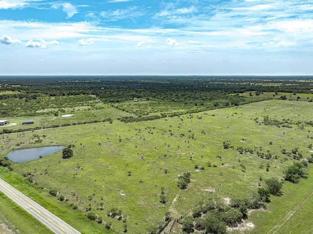 127.37 acres in Fayette County - photo 24