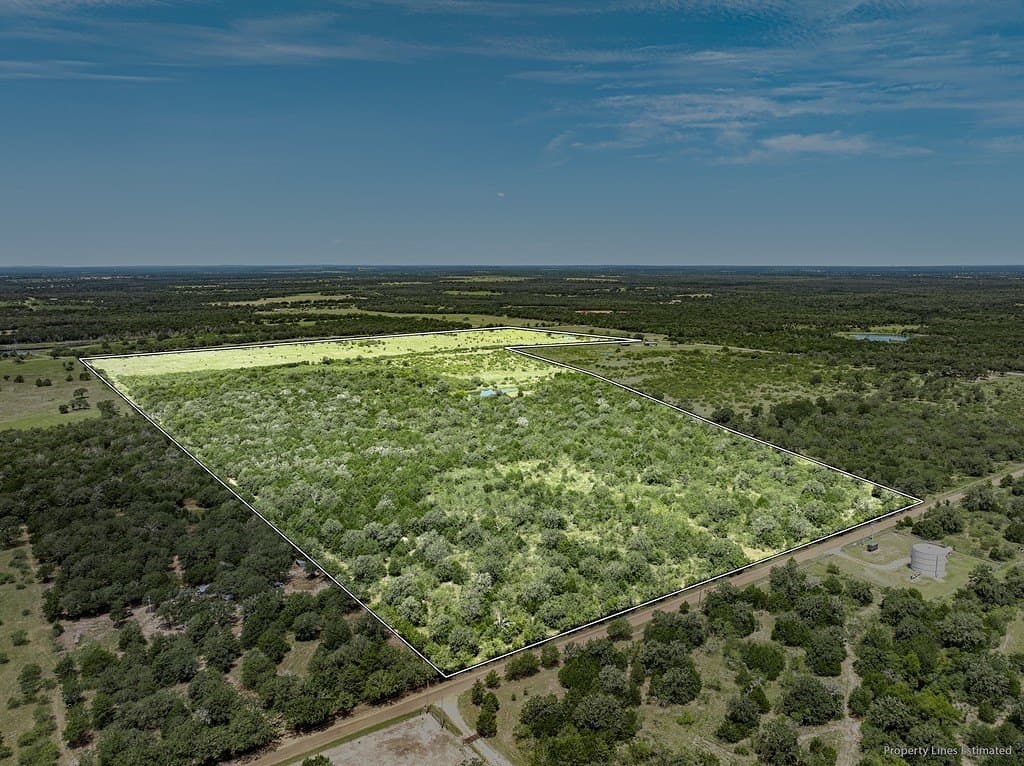 127.37 acres in Fayette County - photo 29