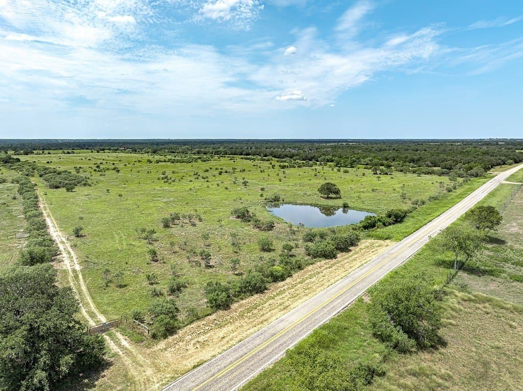 127.37 acres in Fayette County - photo 10