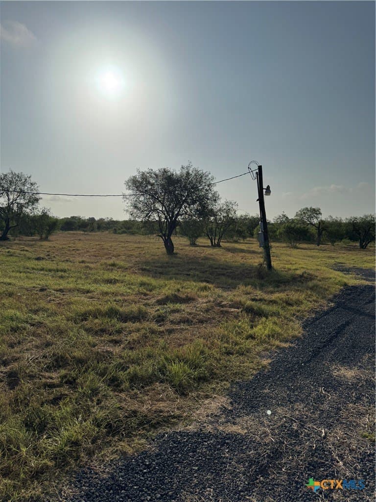 25 acres in Guadalupe County featured view