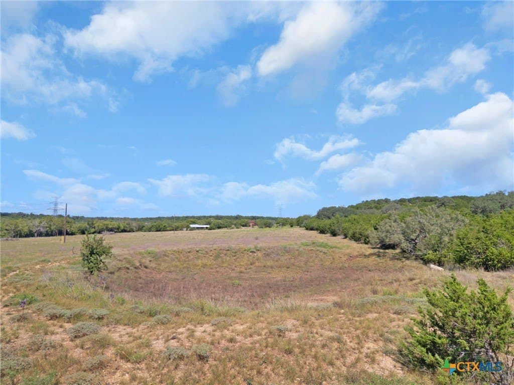 10 acres in Lampasas County - photo 10