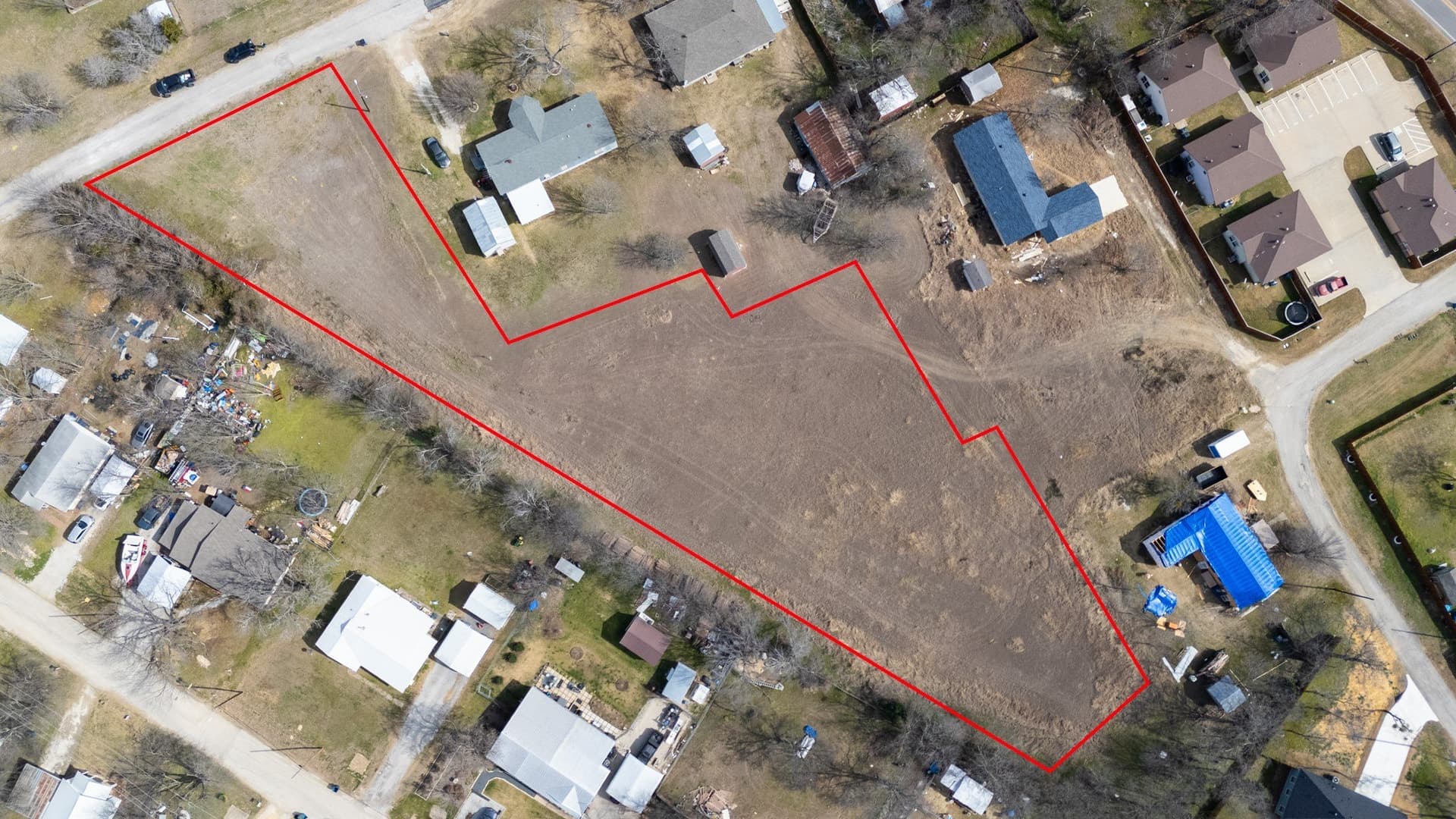 1.56 acres in Johnson County
