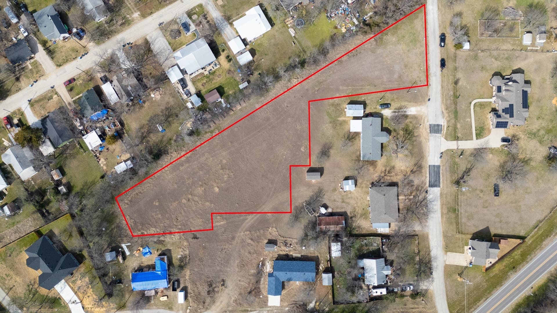 1.56 acres in Johnson County - photo 3