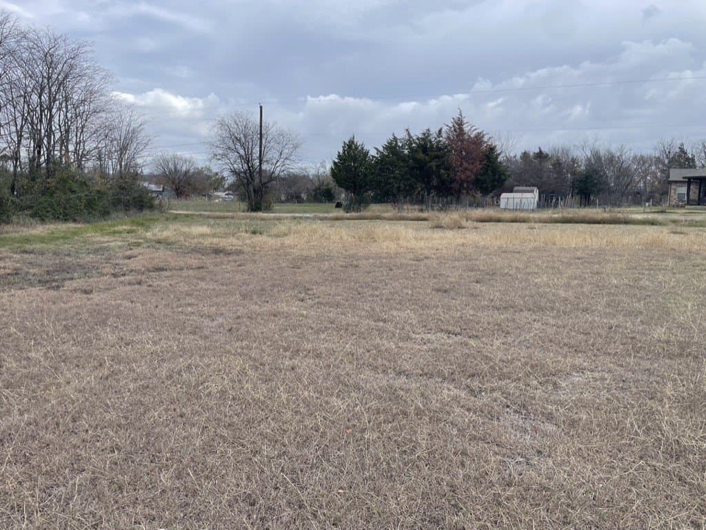 1.56 acres in Johnson County - photo 7