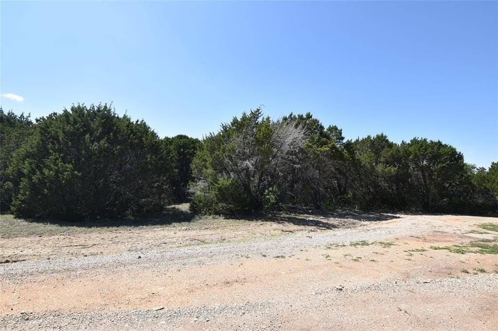 1.74 acres in Hill County